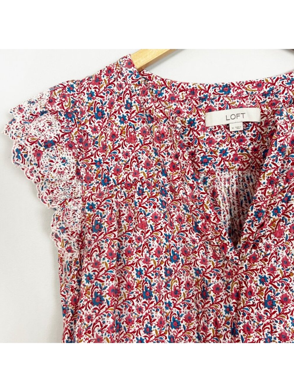 Loft Boho Floral Popover Top Embroidered Flutter Sleeve Cottage Size Medium Wome